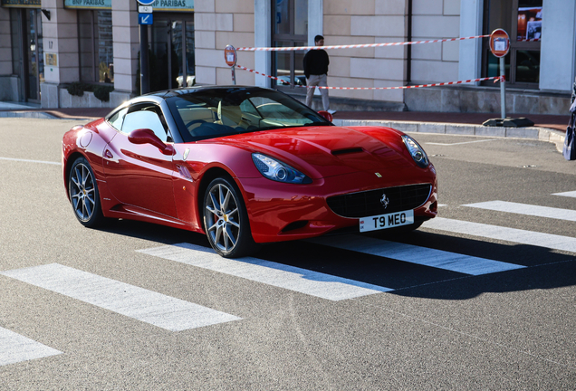 Ferrari California