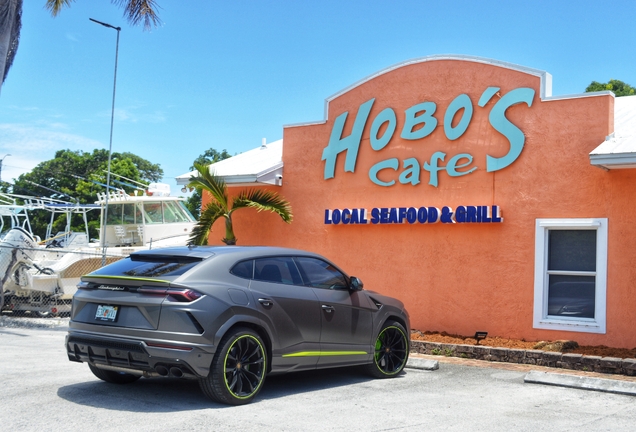 Lamborghini Urus