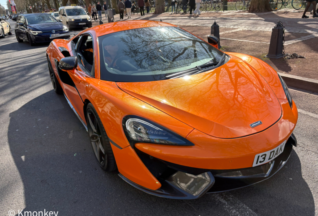 McLaren 570S