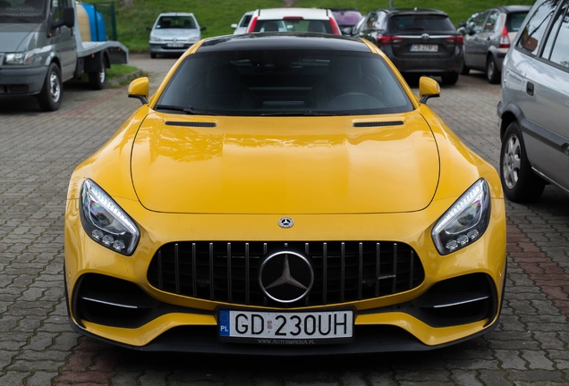 Mercedes-AMG GT S C190 2017