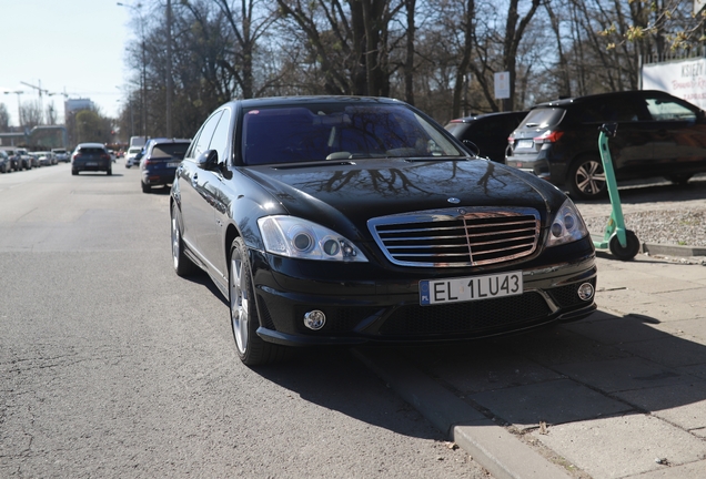 Mercedes-Benz S 63 AMG W221