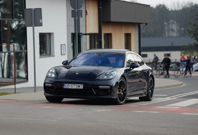 Porsche 971 Panamera GTS Sport Turismo
