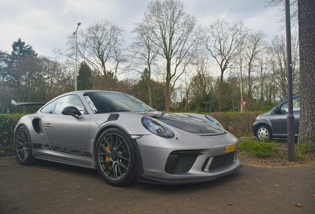Porsche 991 GT3 RS MkII Weissach Package