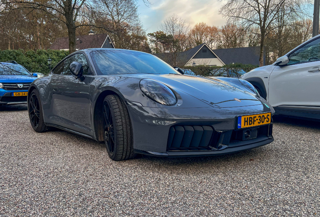 Porsche 992 Carrera 4 GTS MkII