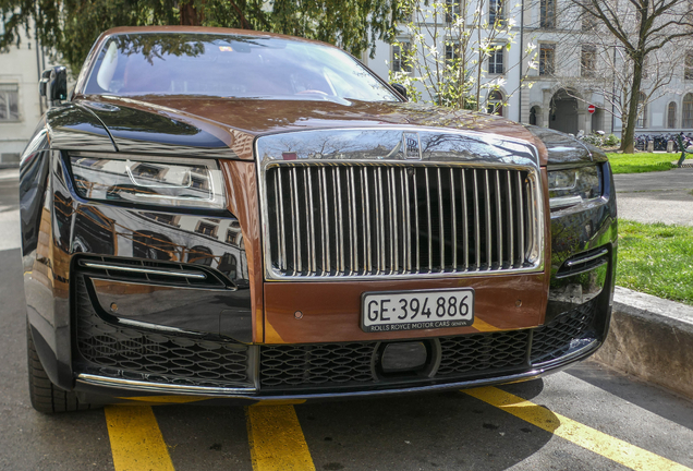 Rolls-Royce Ghost 2021 Amber Roads