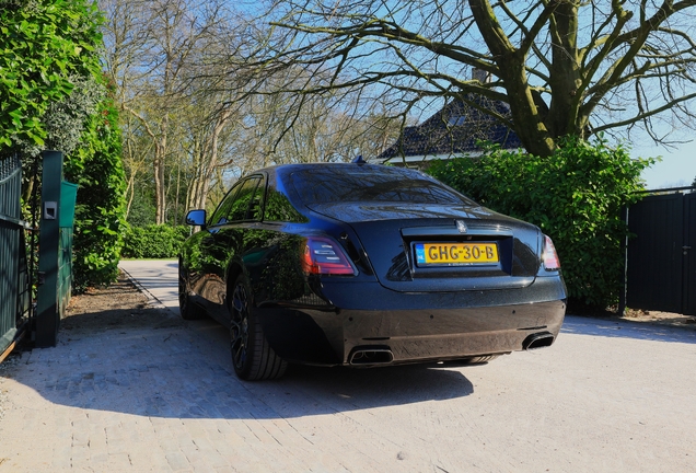 Rolls-Royce Ghost Black Badge 2021