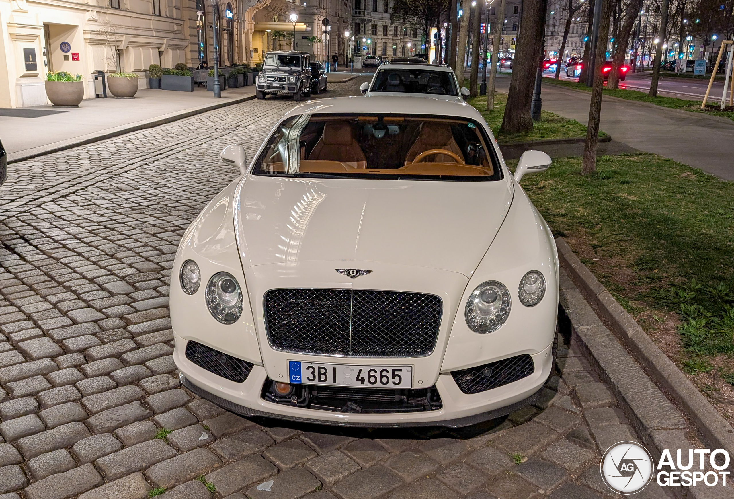 Bentley Continental GT V8