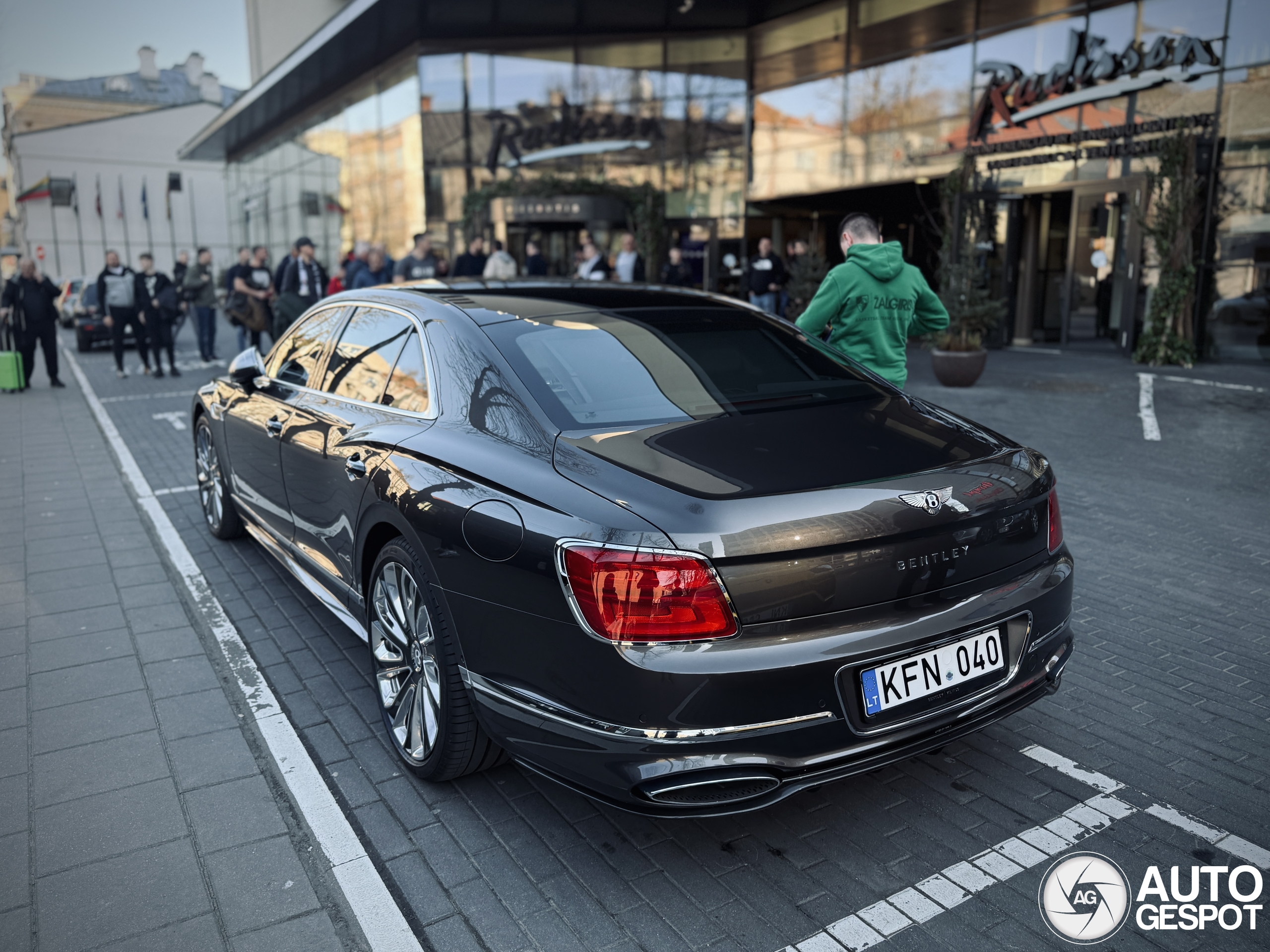 Bentley Flying Spur Mulliner 2025