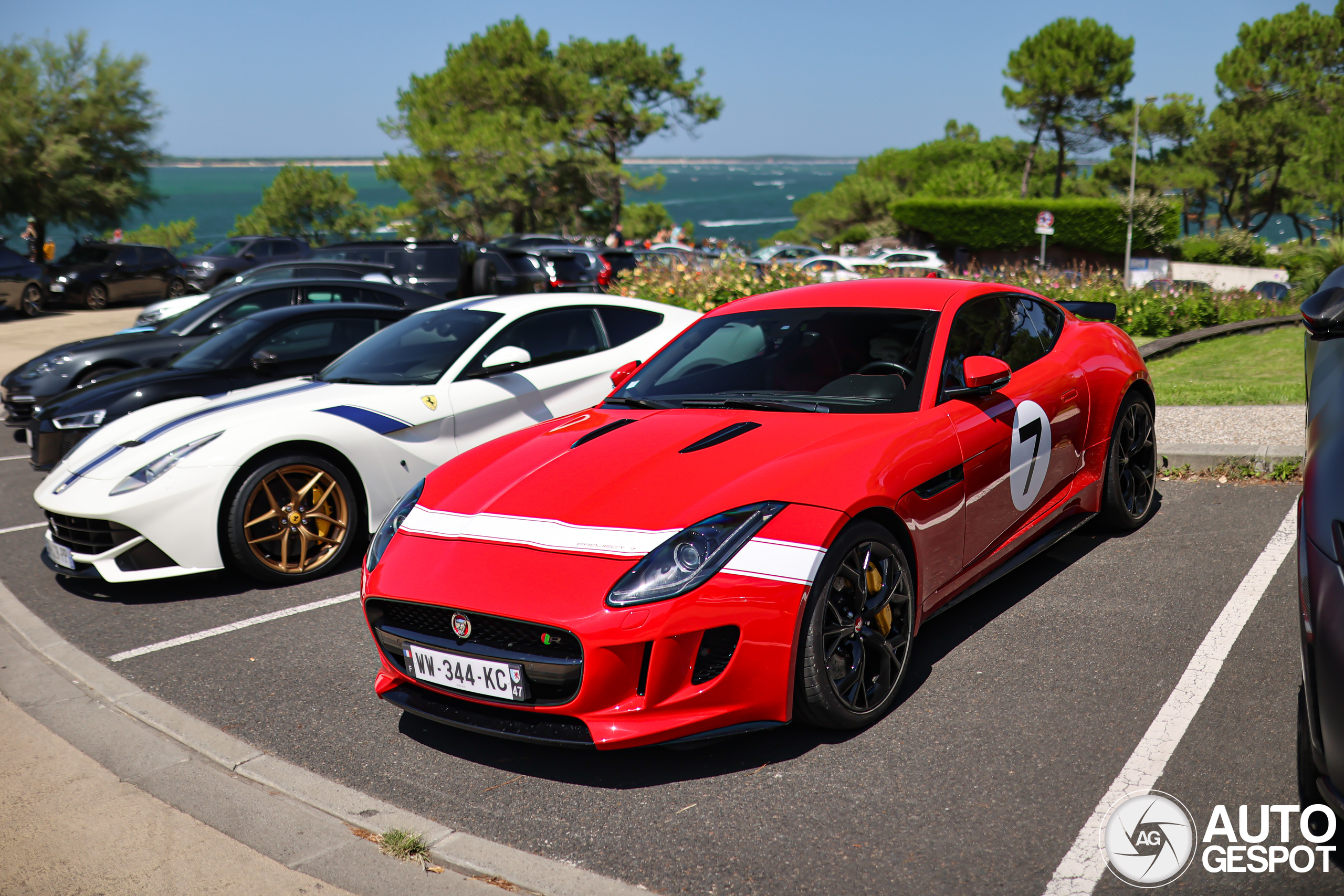 Jaguar F-TYPE R Coupé