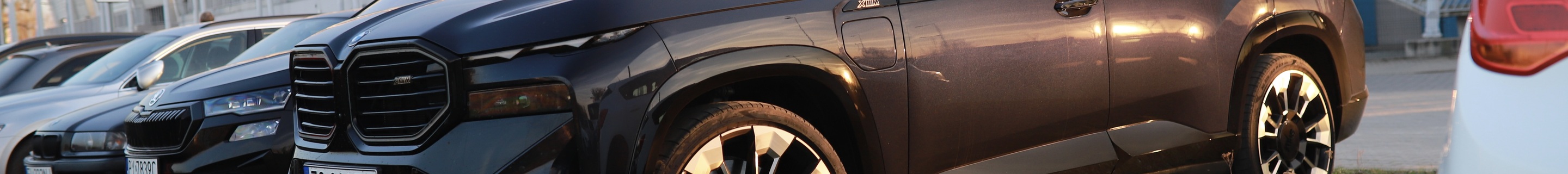 BMW XM G09