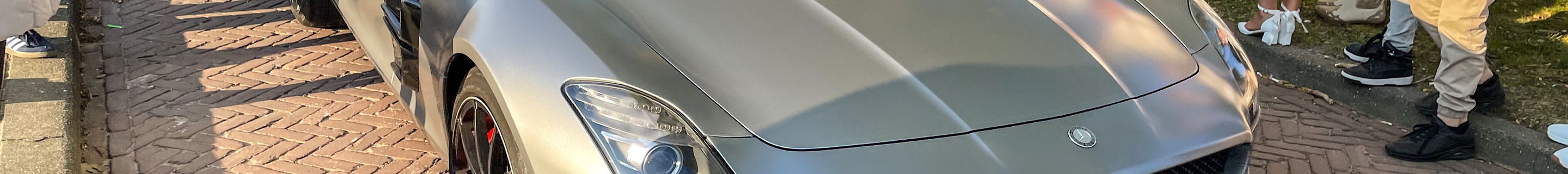 Mercedes-Benz Brabus SLS AMG Roadster