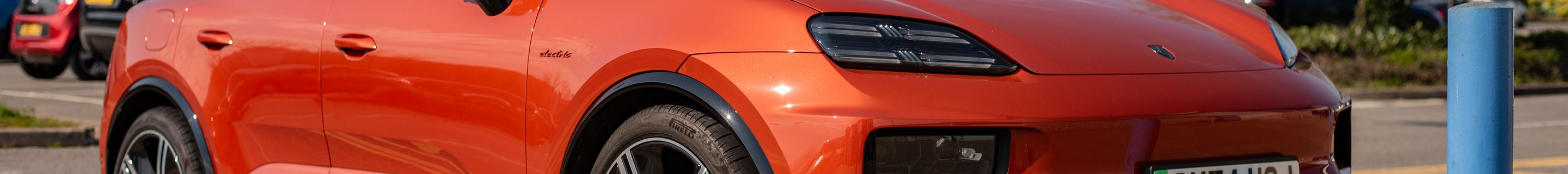Porsche Macan EV Turbo