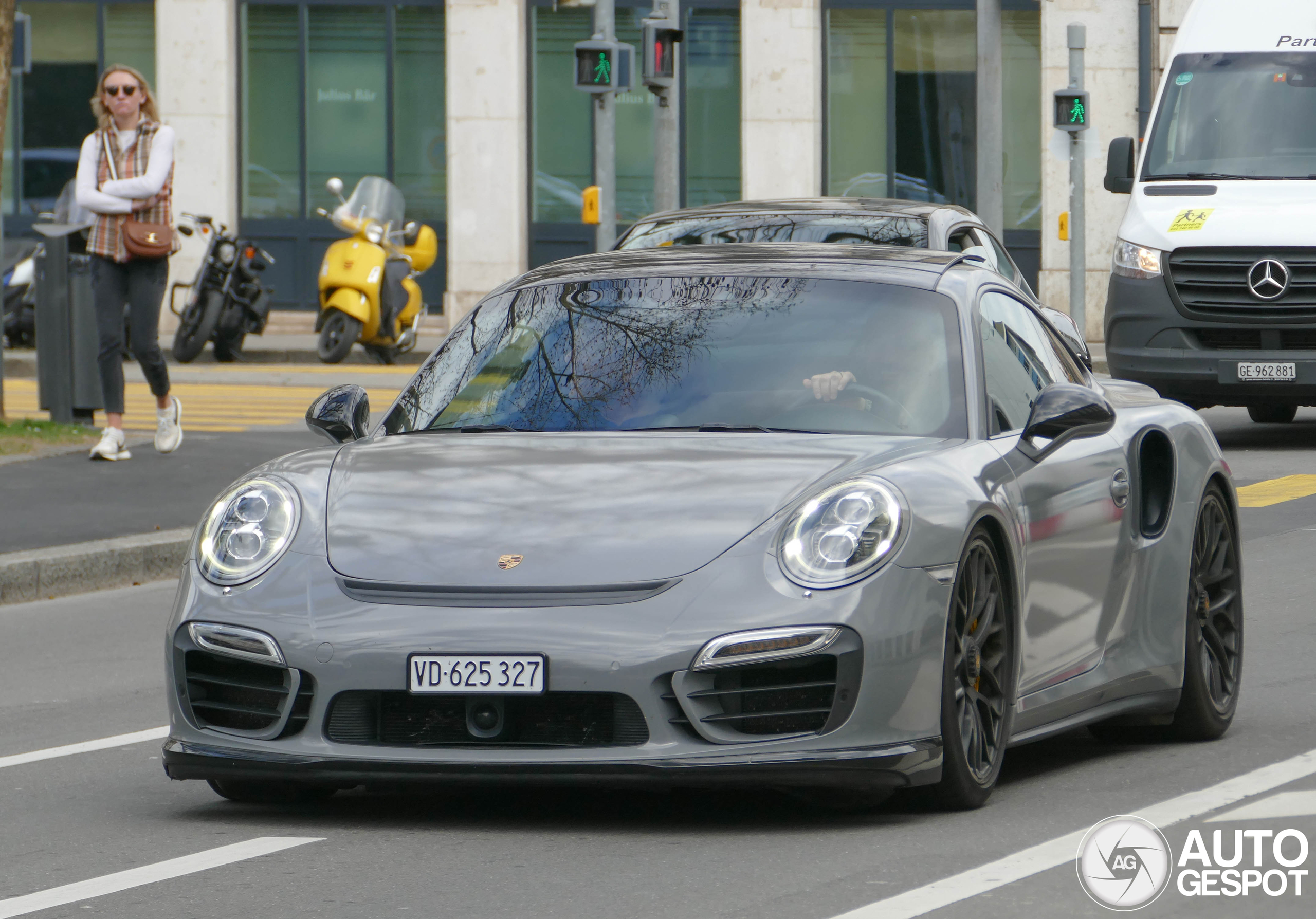 Porsche 991 Turbo S MkI
