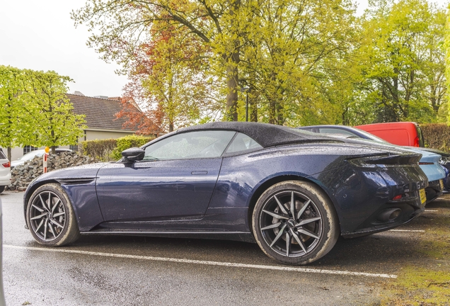 Aston Martin DB11 V8 Volante