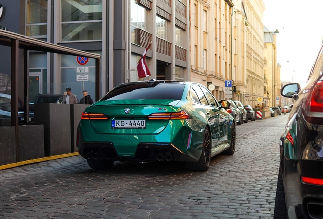 BMW M5 G90