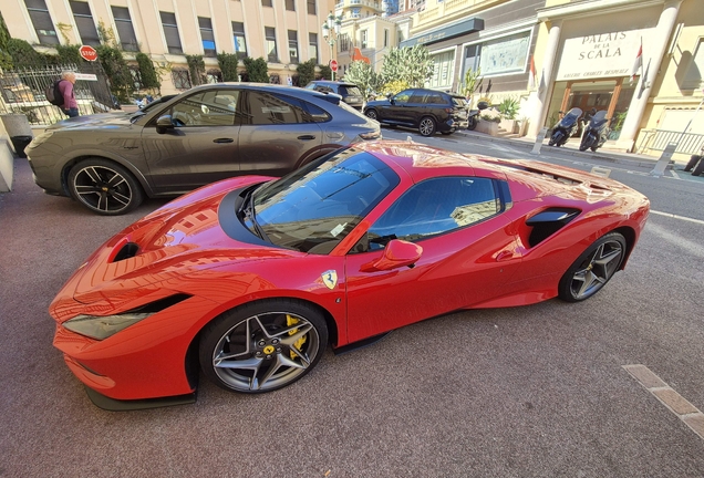 Ferrari F8 Spider