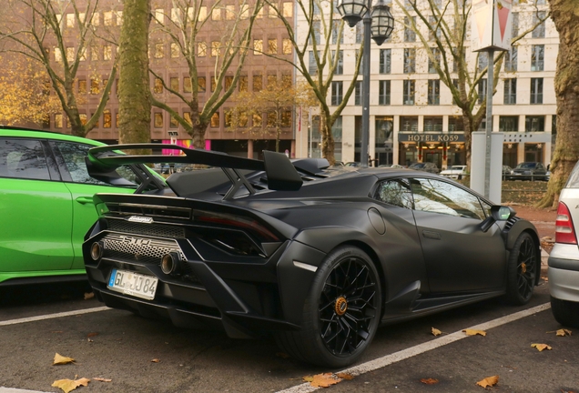 Lamborghini Huracán LP640-2 STO