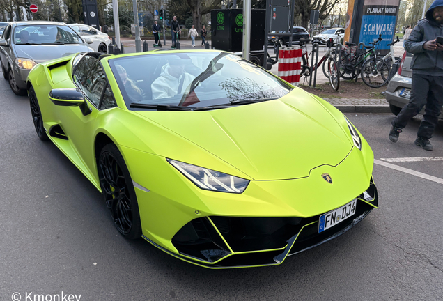 Lamborghini Huracán LP640-4 EVO Spyder