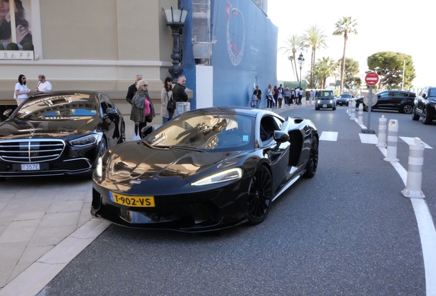 McLaren GT