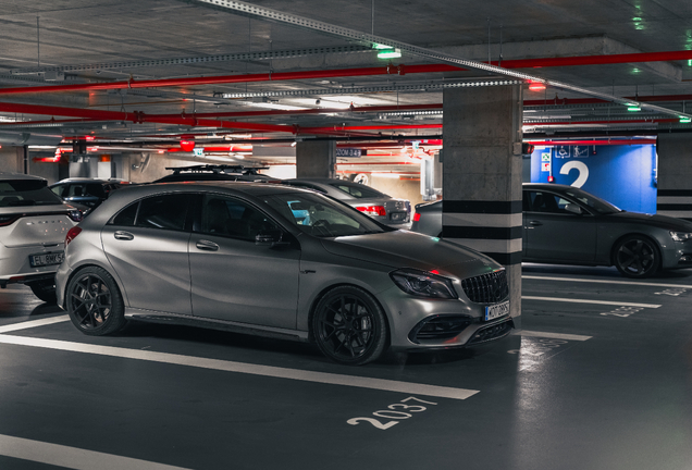 Mercedes-AMG A 45 W176 2015