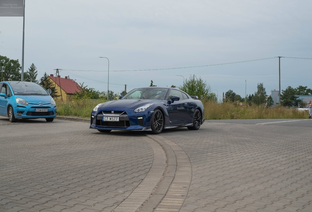 Nissan GT-R 2017