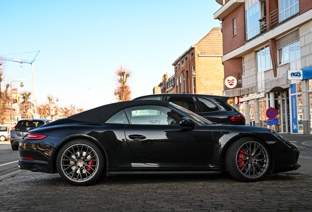 Porsche 991 Carrera 4S Cabriolet MkII
