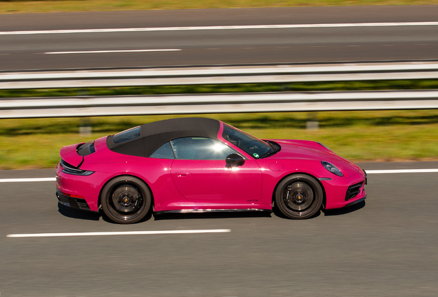Porsche 992 Carrera 4 GTS Cabriolet MkI