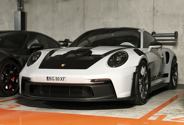 Porsche 992 GT3 RS Weissach Package