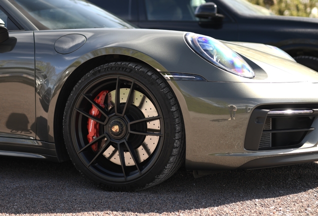 Porsche 992 Targa 4 GTS