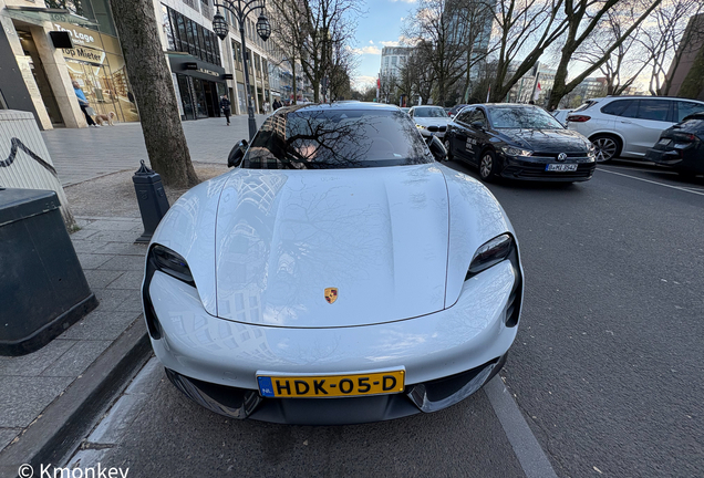 Porsche Taycan Turbo S