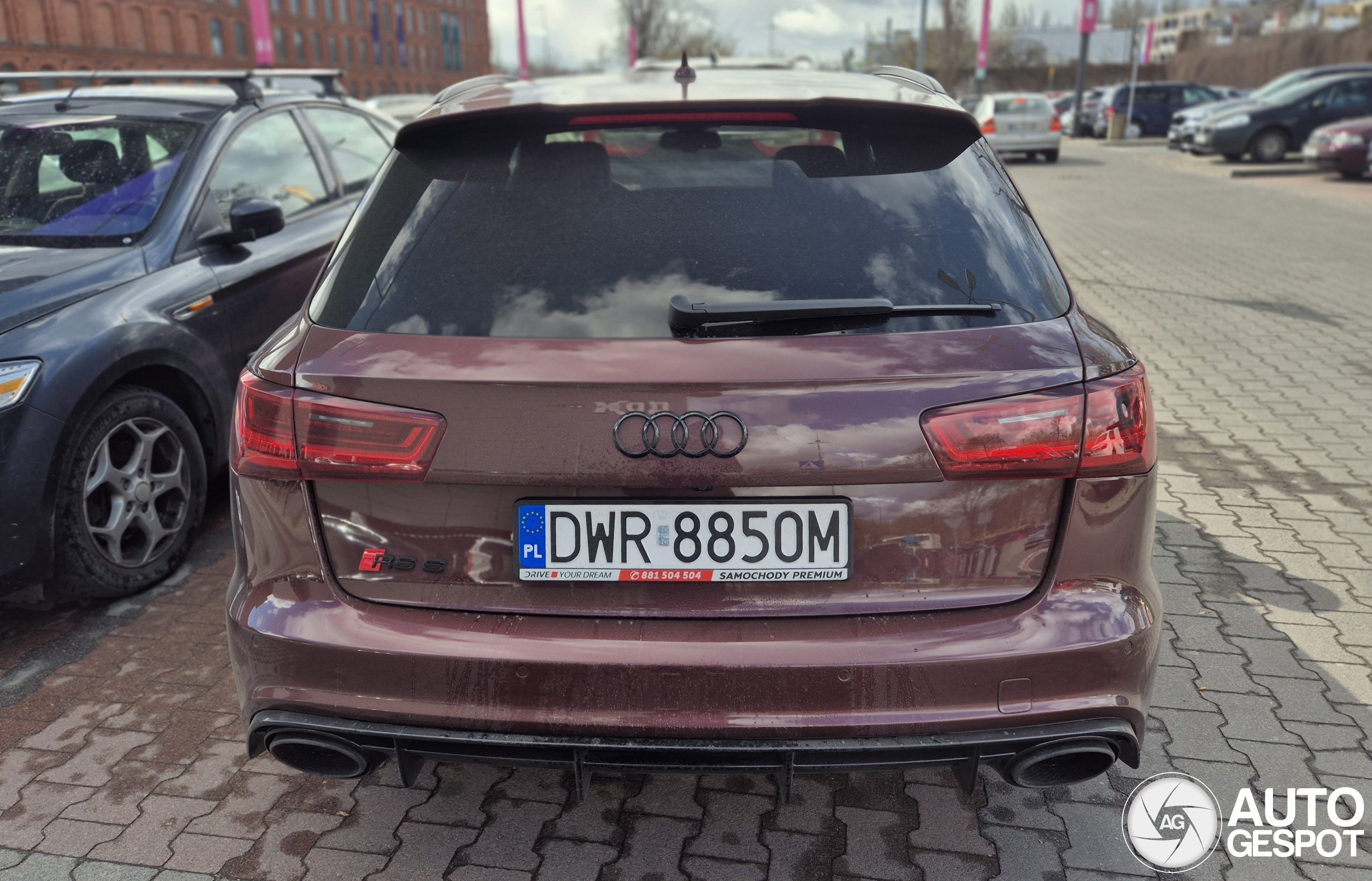Audi RS6 Avant C7 2015
