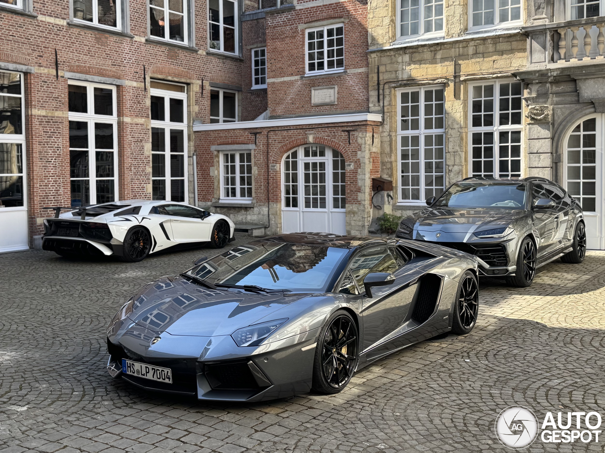 Lamborghini Aventador LP700-4 Roadster