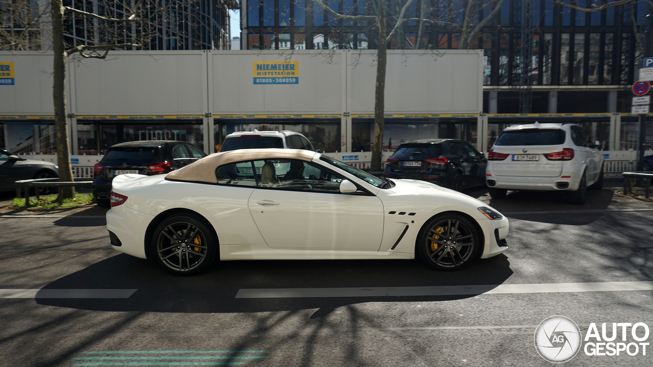 Maserati GranCabrio MC