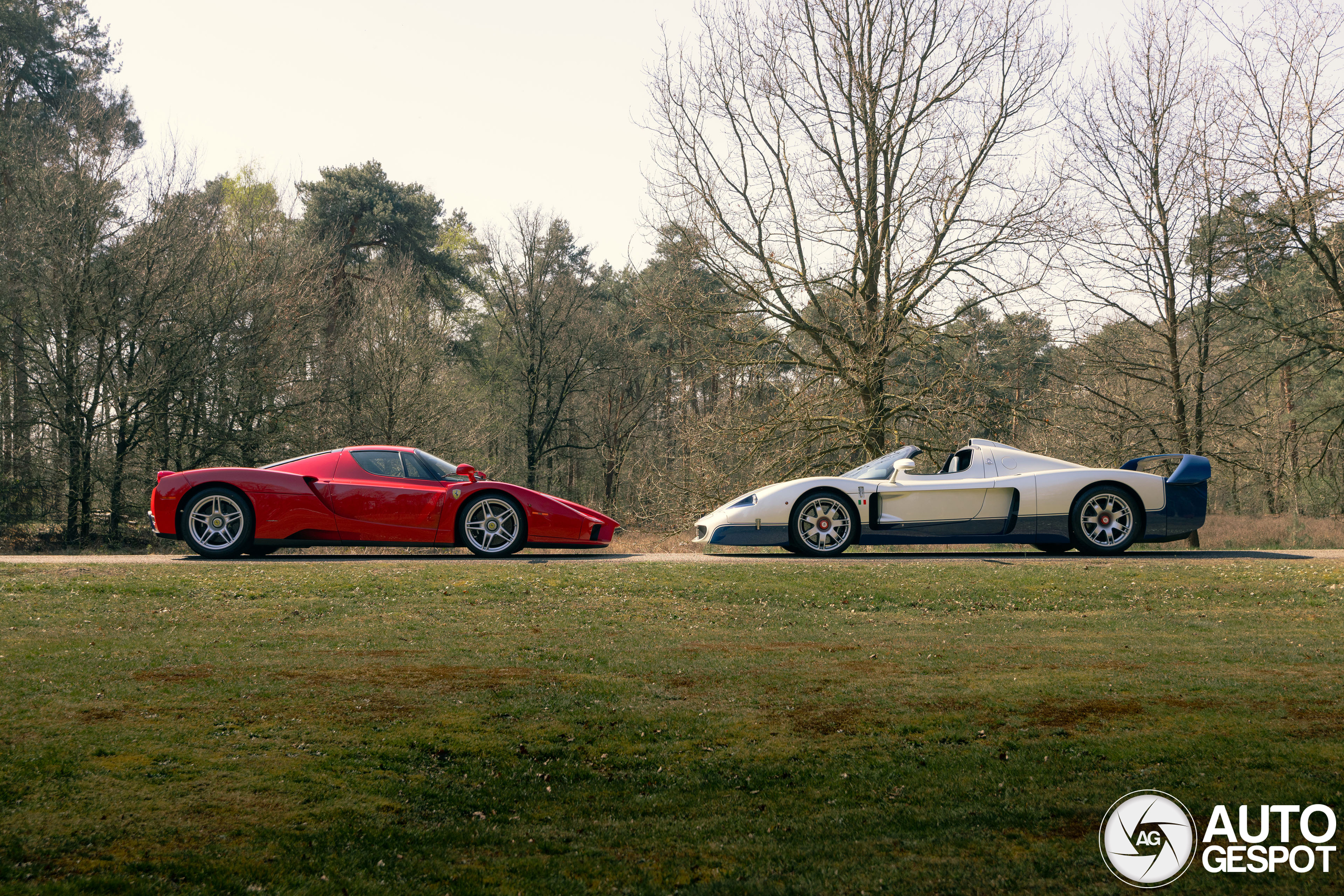 When brothers reunite: Ferrari Enzo & Maserati MC12