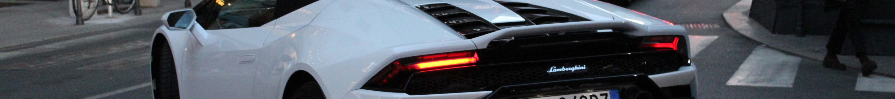 Lamborghini Huracán LP640-4 EVO Spyder