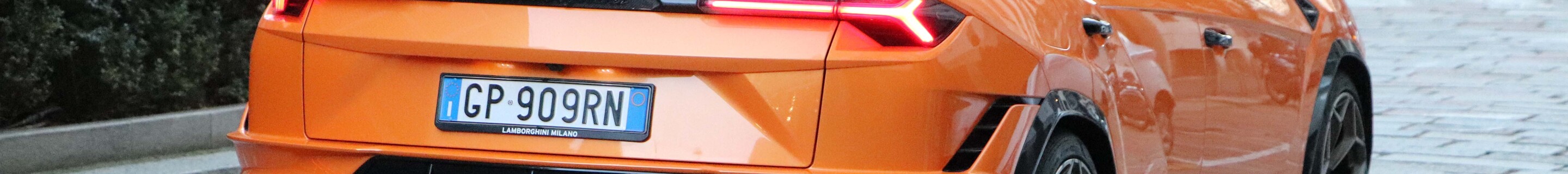 Lamborghini Urus Performante