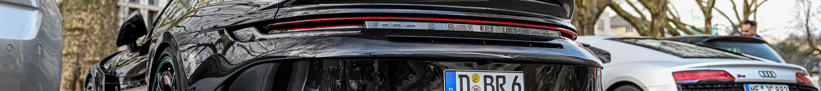 Porsche 992 Turbo S Brabus 900 Rocket R