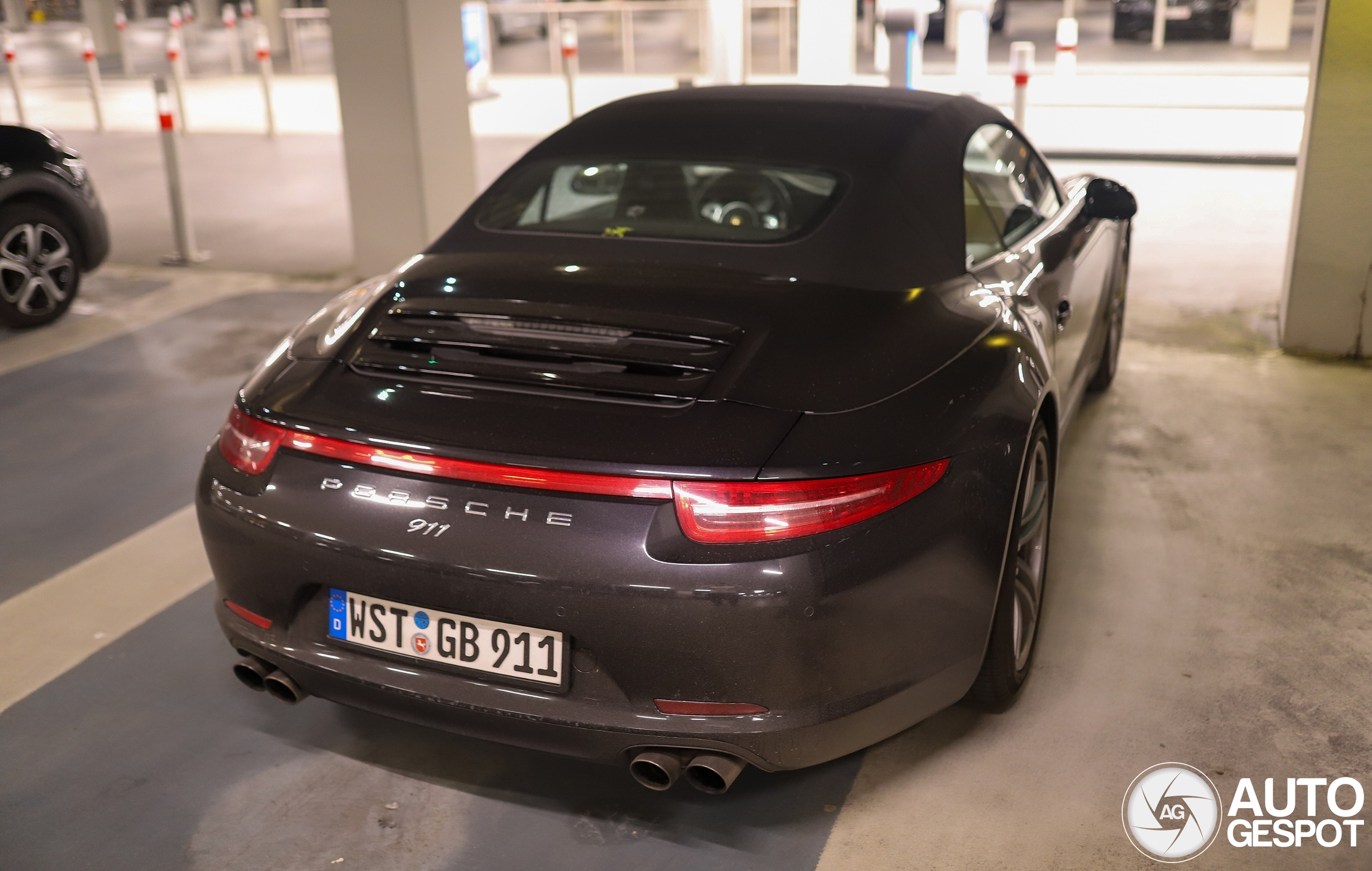 Porsche 991 Carrera 4S Cabriolet MkI