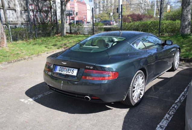 Aston Martin DB9