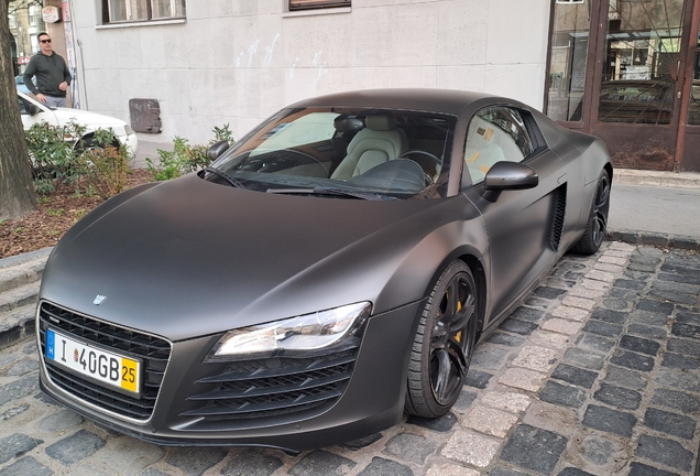 Audi R8