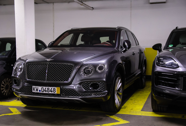 Bentley Bentayga V8