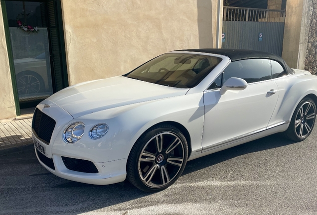 Bentley Continental GTC V8
