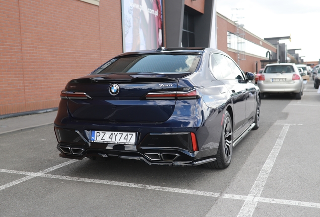BMW 760i xDrive 2023