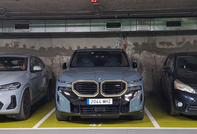 BMW XM G09