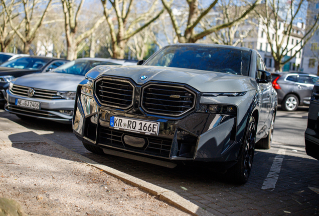 BMW XM G09