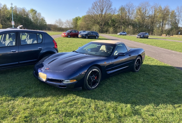 Chevrolet Corvette C5 Convertible