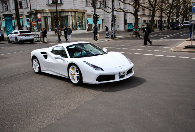 Ferrari 488 Spider