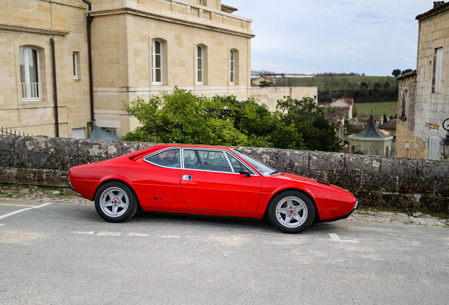 Ferrari Dino 308 GT4