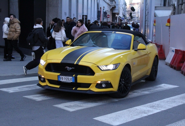 Ford Mustang GT Convertible 2015