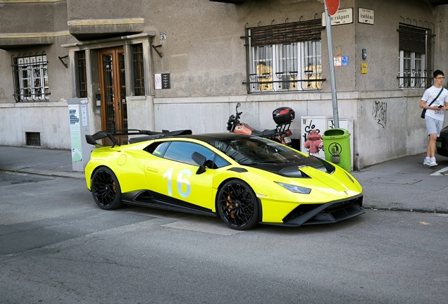 Lamborghini Huracán LP640-2 STO